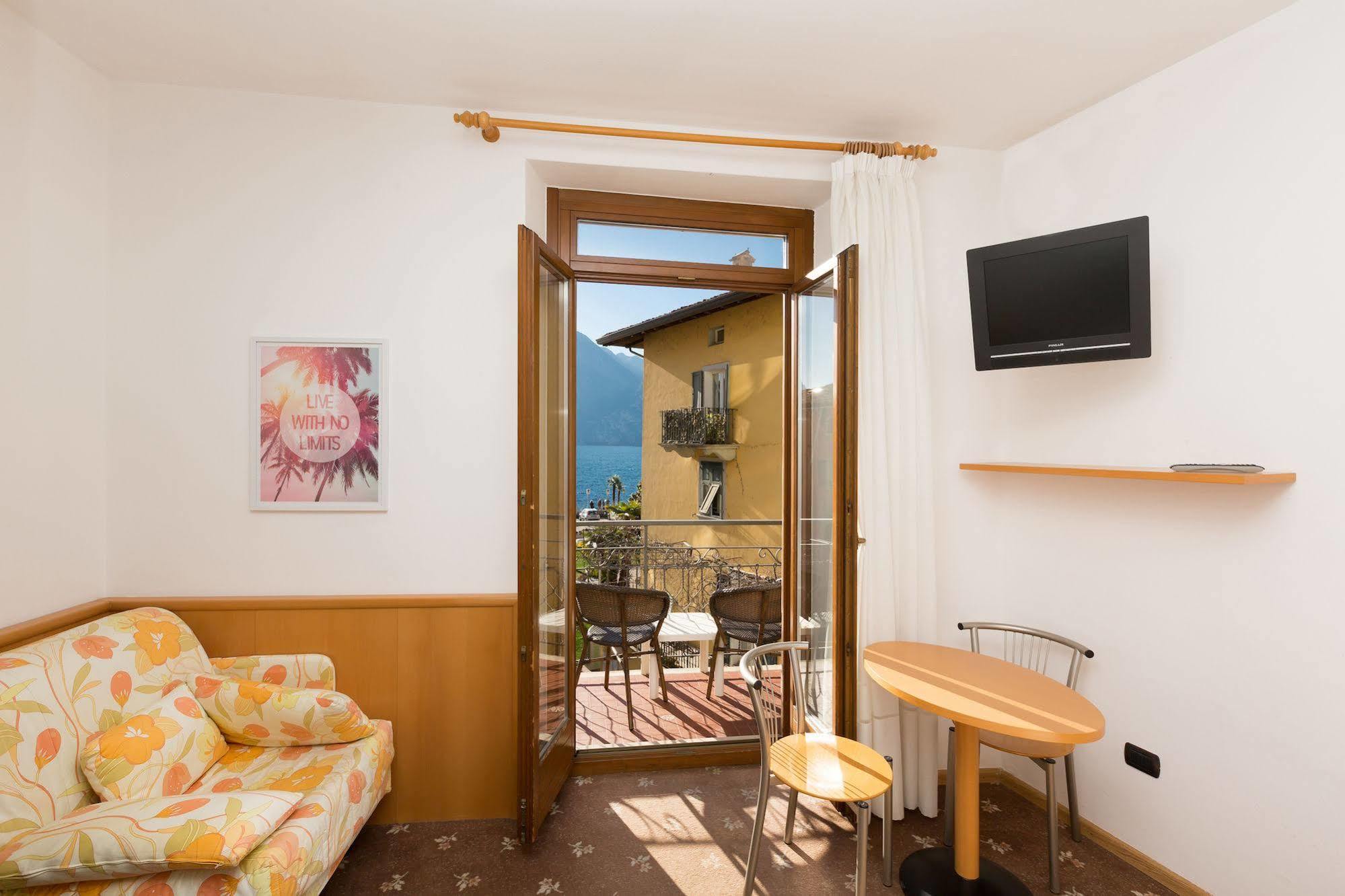 Casa Nataly Bed and Breakfast Torbole Sul Garda Exterior foto